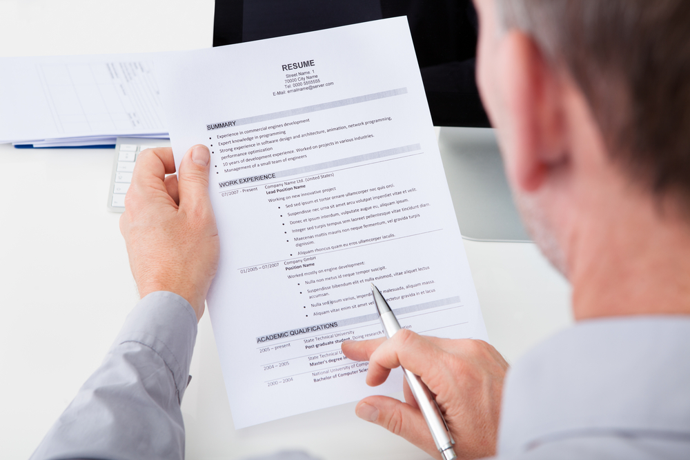 7 simple steps to update your resume michael page update resumes